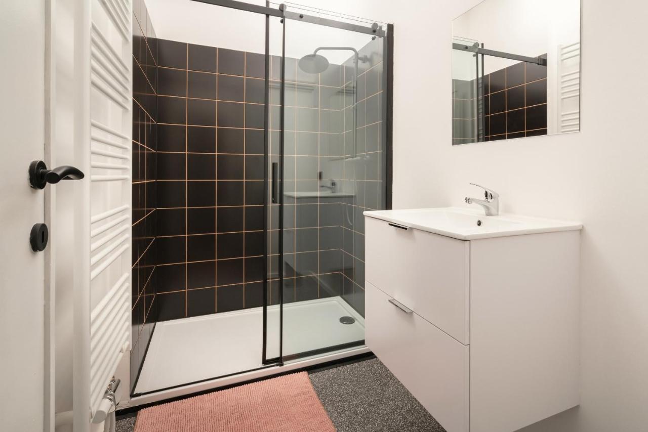Antwerp City Center Two-Bedroom Apartments Bagian luar foto