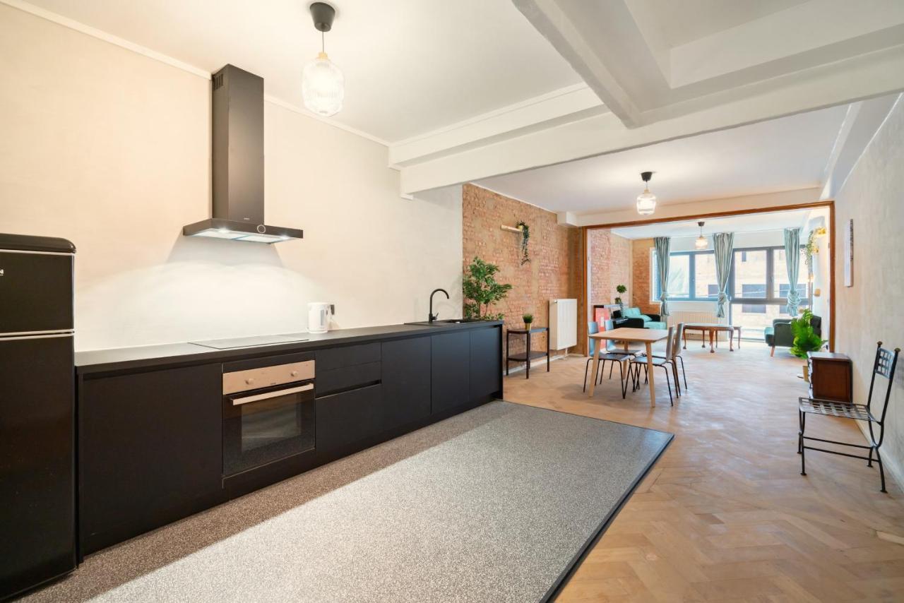Antwerp City Center Two-Bedroom Apartments Bagian luar foto