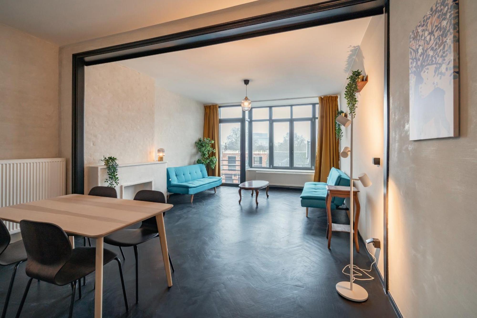 Antwerp City Center Two-Bedroom Apartments Bagian luar foto